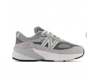 New Balance Big Kids FuelCell 990v6 Grey Silver Running Shoes Size 6